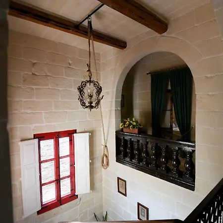 Il-barrag Traditional
