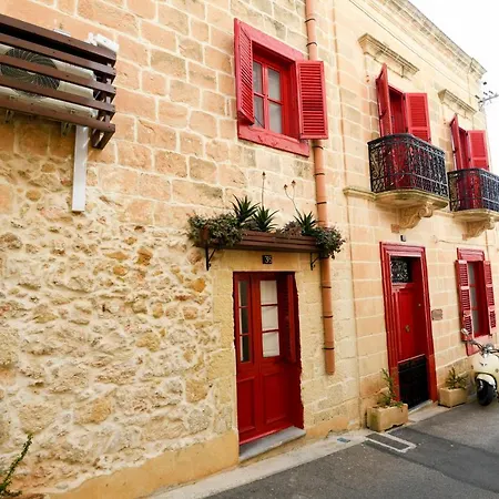 Il-barrag Traditional