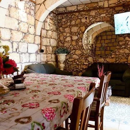 Nocleg ze śniadaniem Il-barrag Traditional Nadur